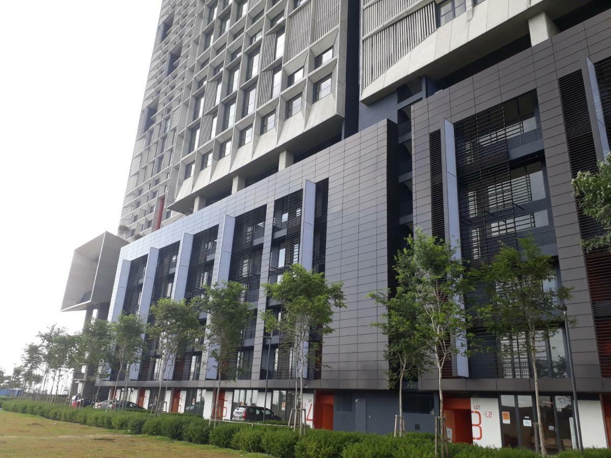 Mufasa Suites At Tamarind Suites With Wifi Netflix Coway Level 8 Cyberjaya Eksteriør billede