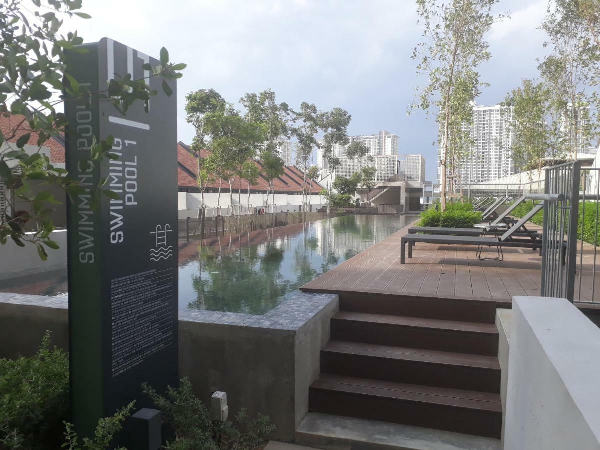 Mufasa Suites At Tamarind Suites With Wifi Netflix Coway Level 8 Cyberjaya Eksteriør billede