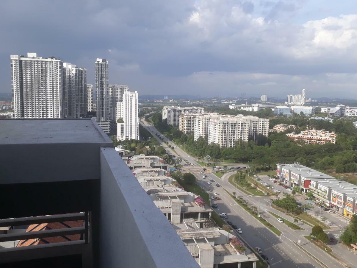 Mufasa Suites At Tamarind Suites With Wifi Netflix Coway Level 8 Cyberjaya Eksteriør billede